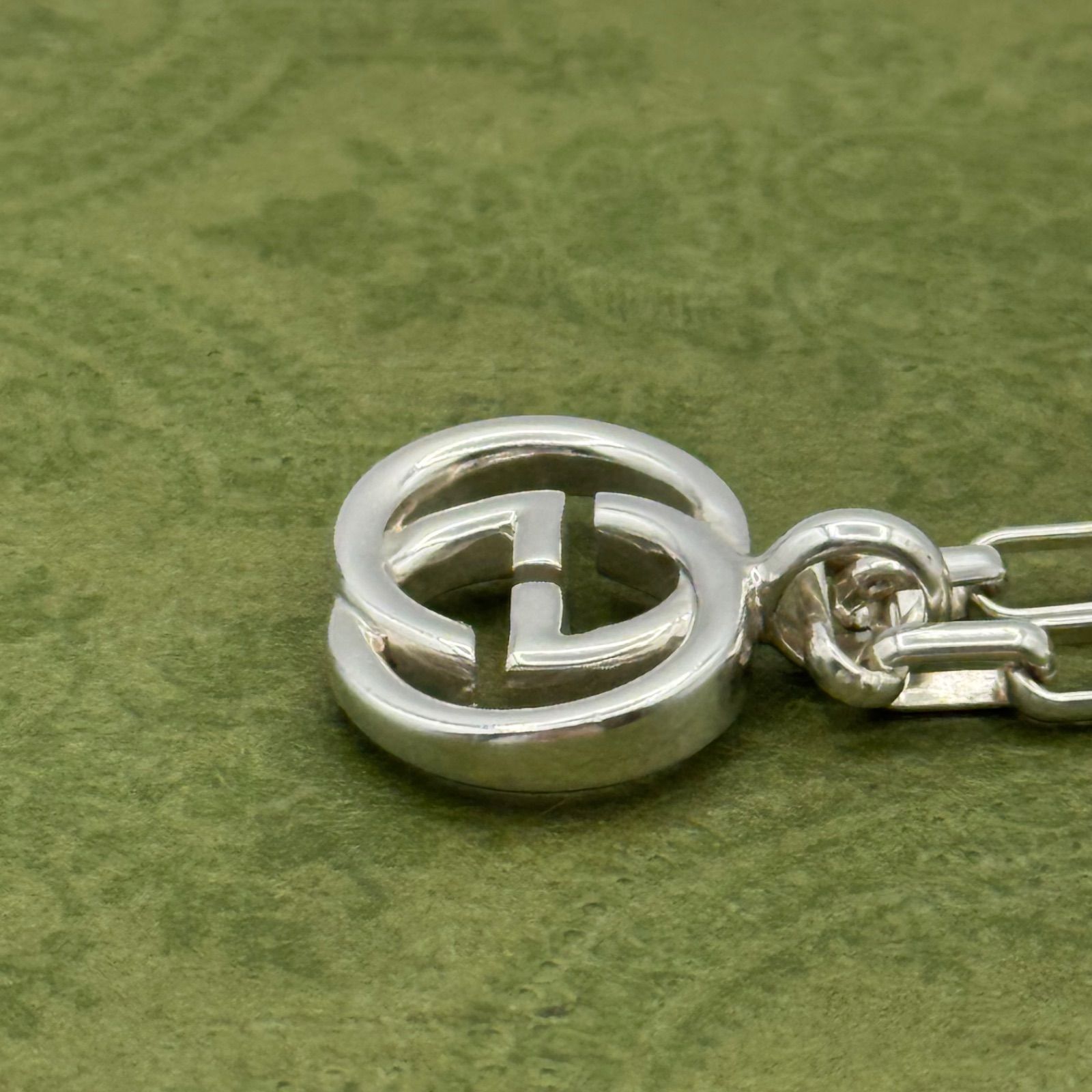 GUCCI インターロッキングg オーバルチェーン ネックレス 1-74-17