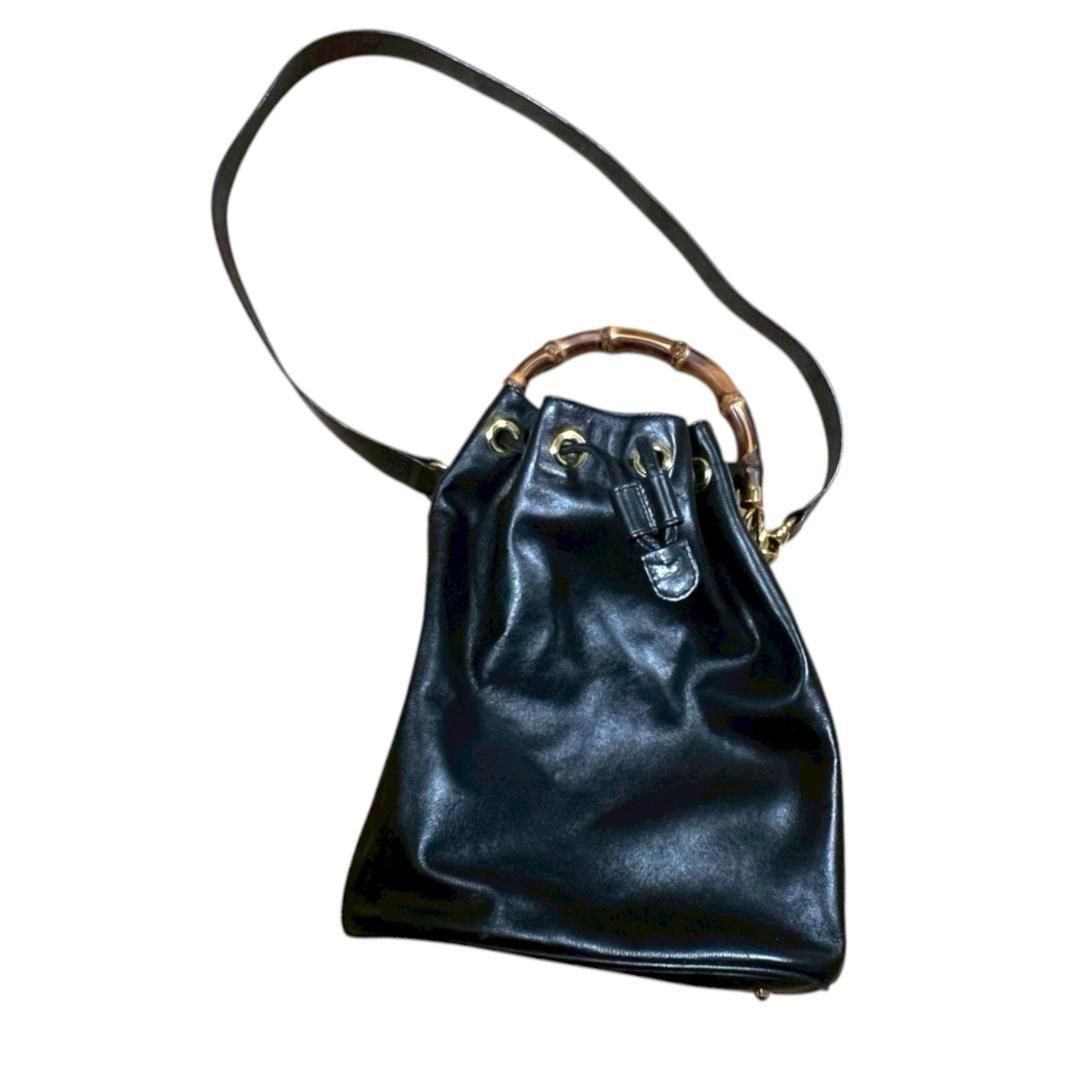 GUCCI バンブー 巾着 ハンドバッグ ワンショルダー バッグ GUCCI グッチ バンブー レザー 巾着 ショルダーバッグ ブラック
