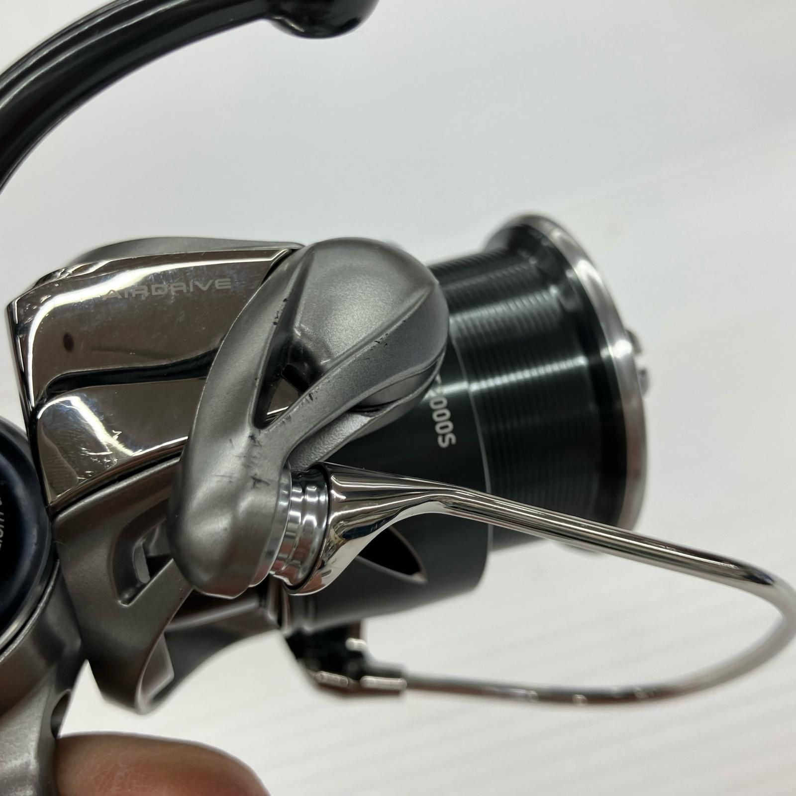 σσDAIWA ダイワ スピニングリール 25カルディア FC LT2000S キズ有