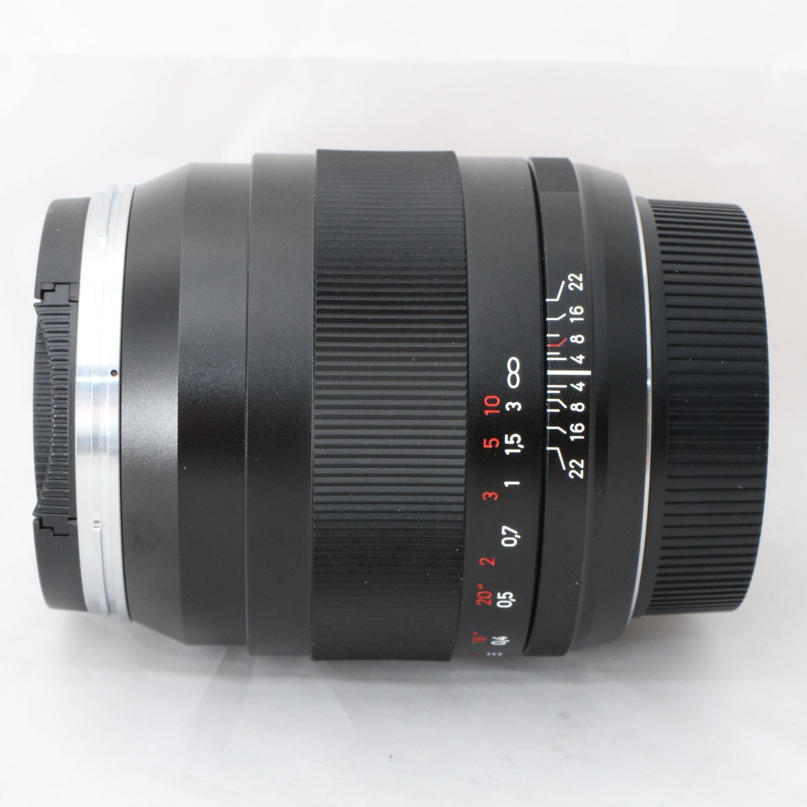 ☆新品級☆ Carl Zeiss Distagon T*2/35 ZE (キヤノンEF) カール