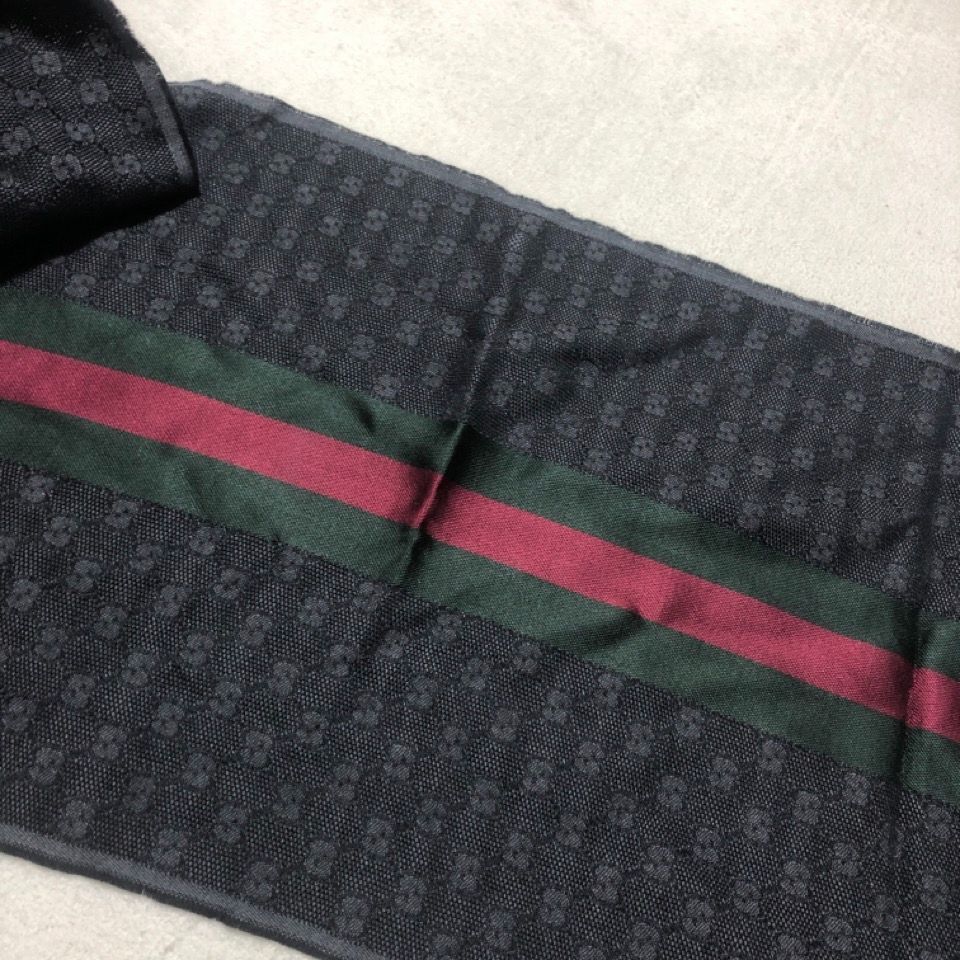 GUCCI グッチ マフラー ストール GG柄 シェリーライン 147351 4G704