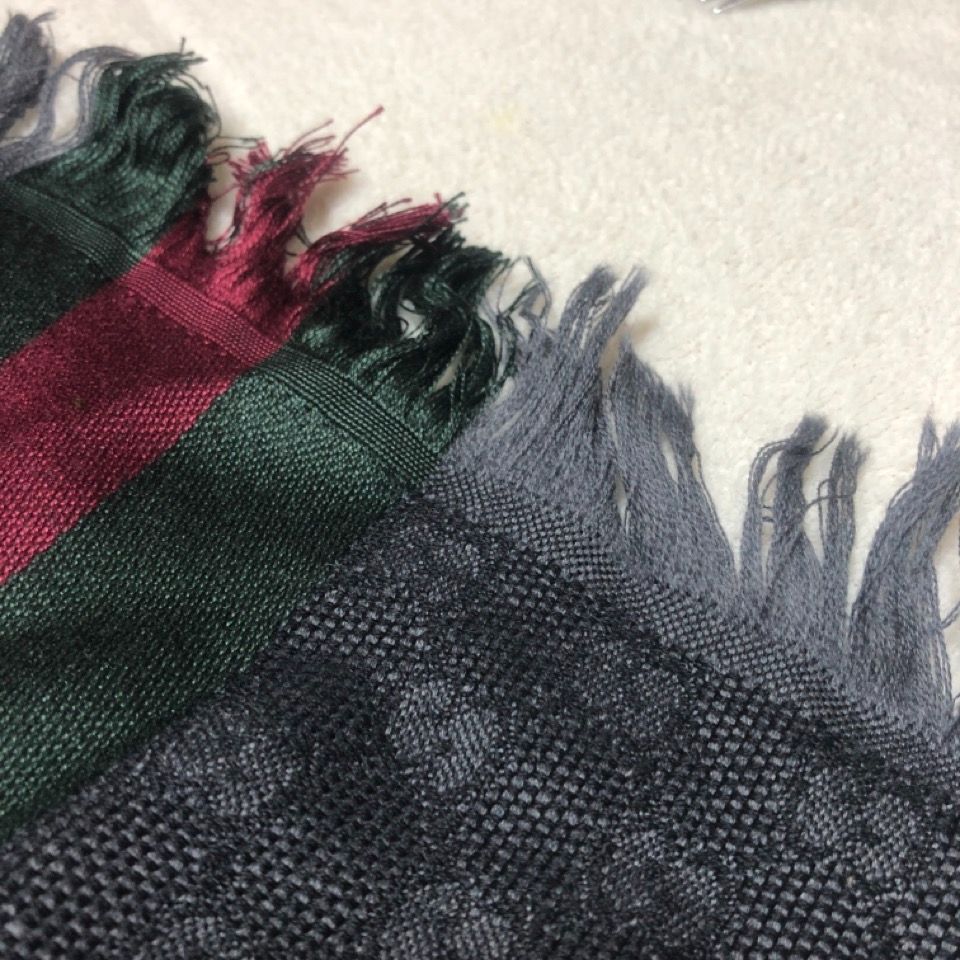 GUCCI グッチ マフラー ストール GG柄 シェリーライン 147351 4G704