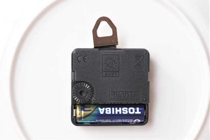 マニー プチメゾン 陶器 ラウンドプレートクロック 壁掛け時計 日本製