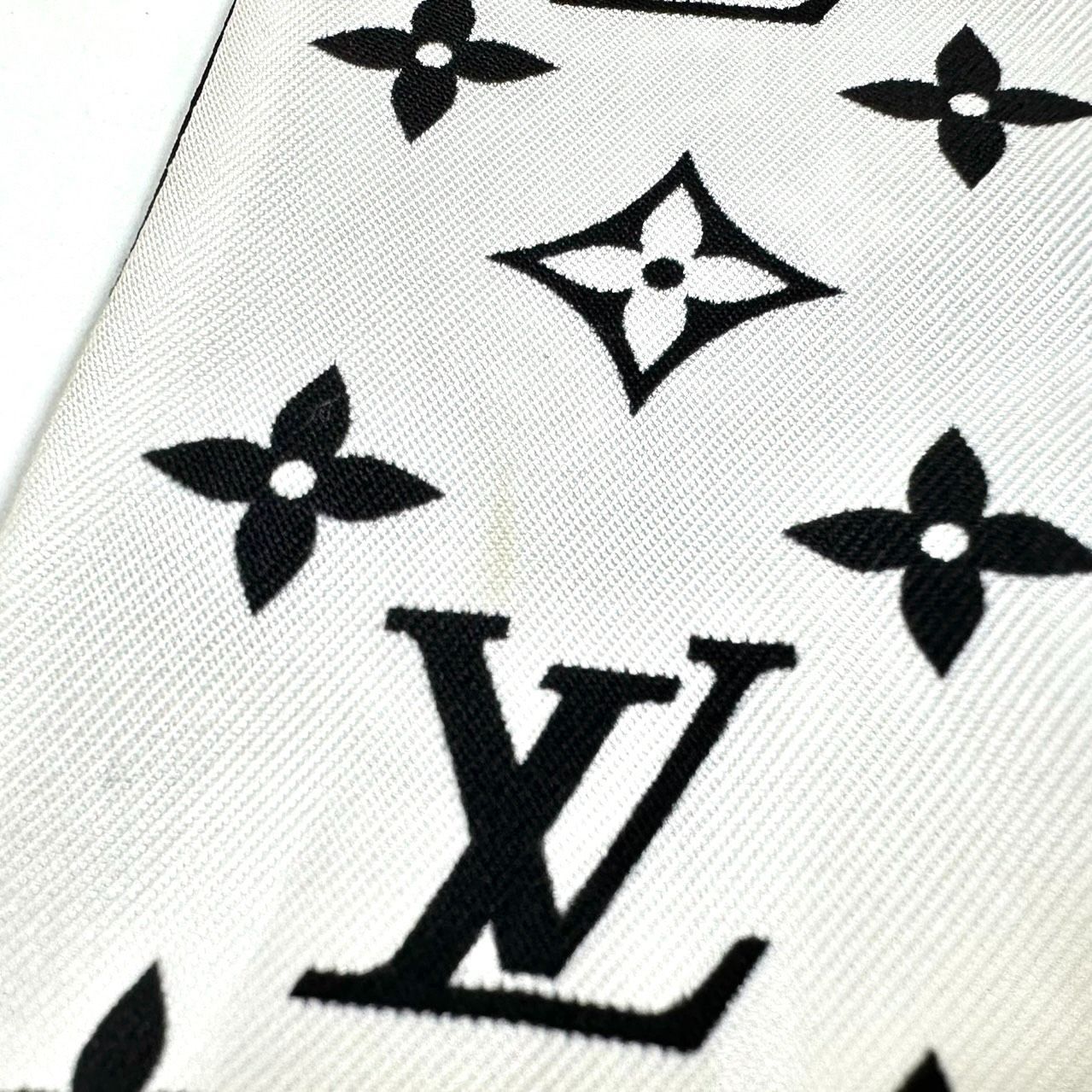 返品OK】LOUIS VUITTON ルイヴィトン バンドーBB レッツ ゴー M76442