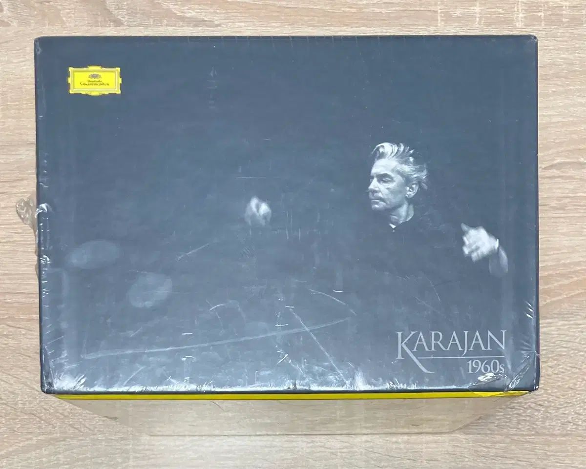 カラヤン （ 60 ザ・イヤーズ DG オーケストラ 録音- 82CD ） 未開封