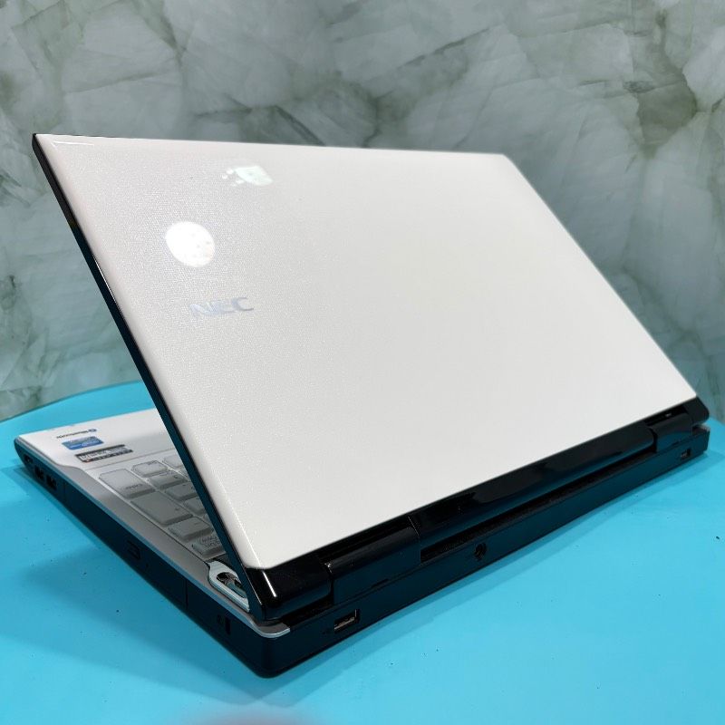 爆速Core i7✨美品✨NECノートパソコン✨メモリ8GB 新品SSD windows11