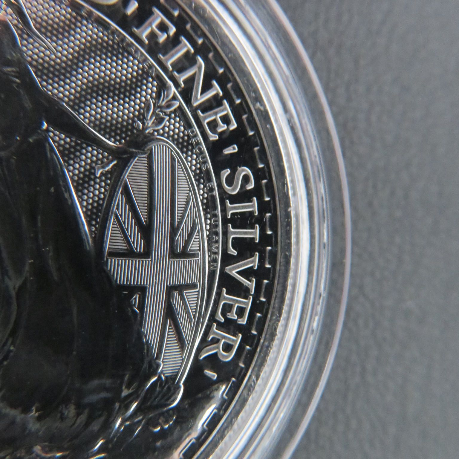 8355-5□イギリス□ブリタニア銀貨□1オンス(1oz)□2021年□999