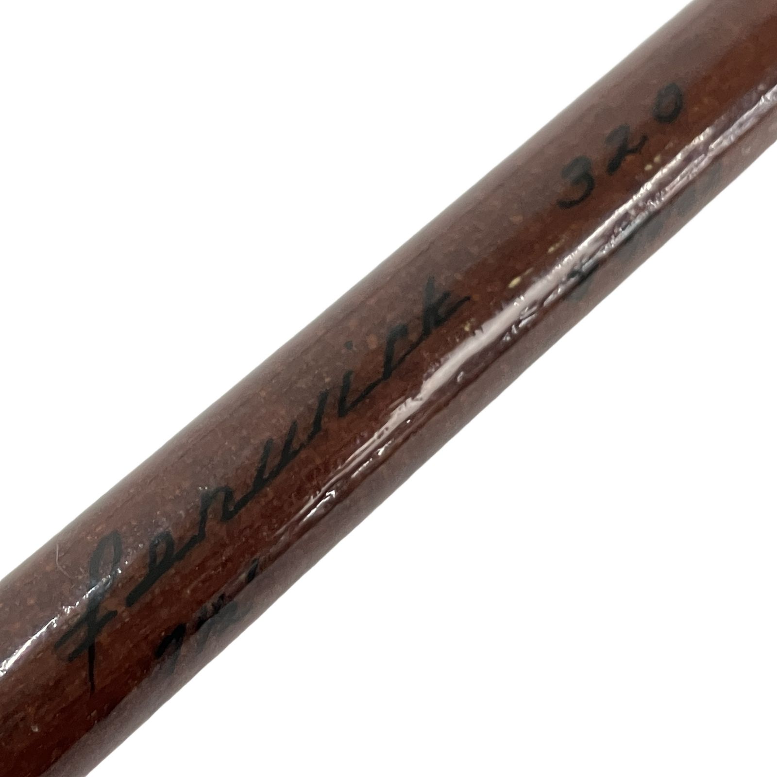 Fenwick 320 7 1 2’ フライロッド