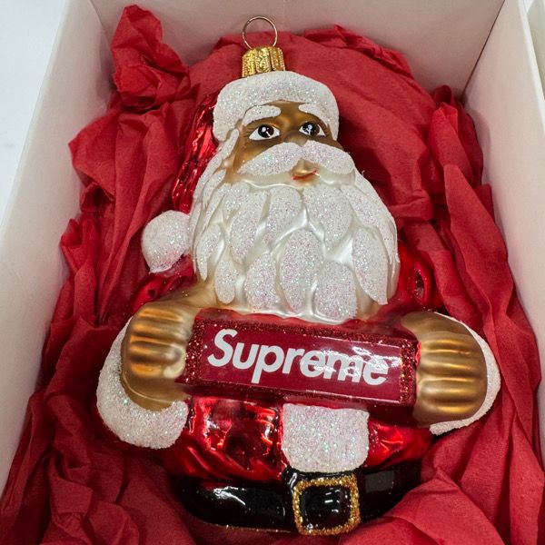 supreme サンタクロース クリスマス Supreme Santa Ornament 2018