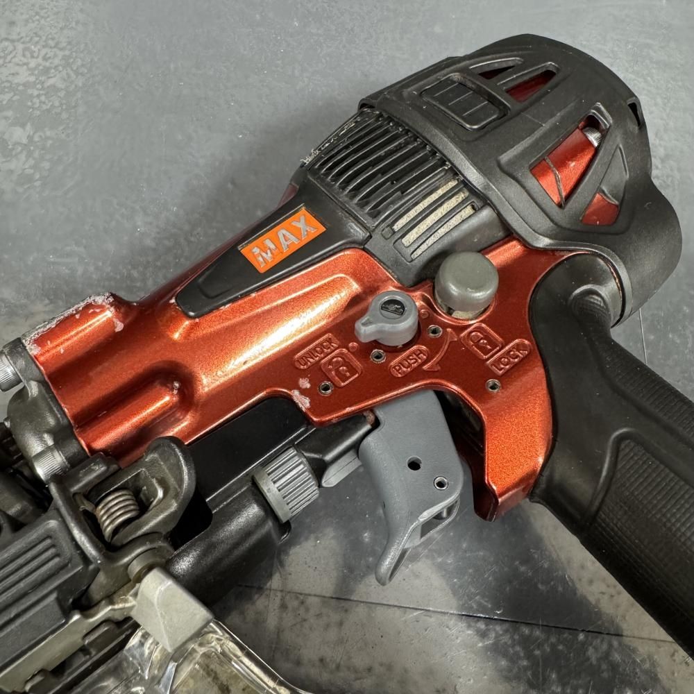 D 高圧65㎜釘打機