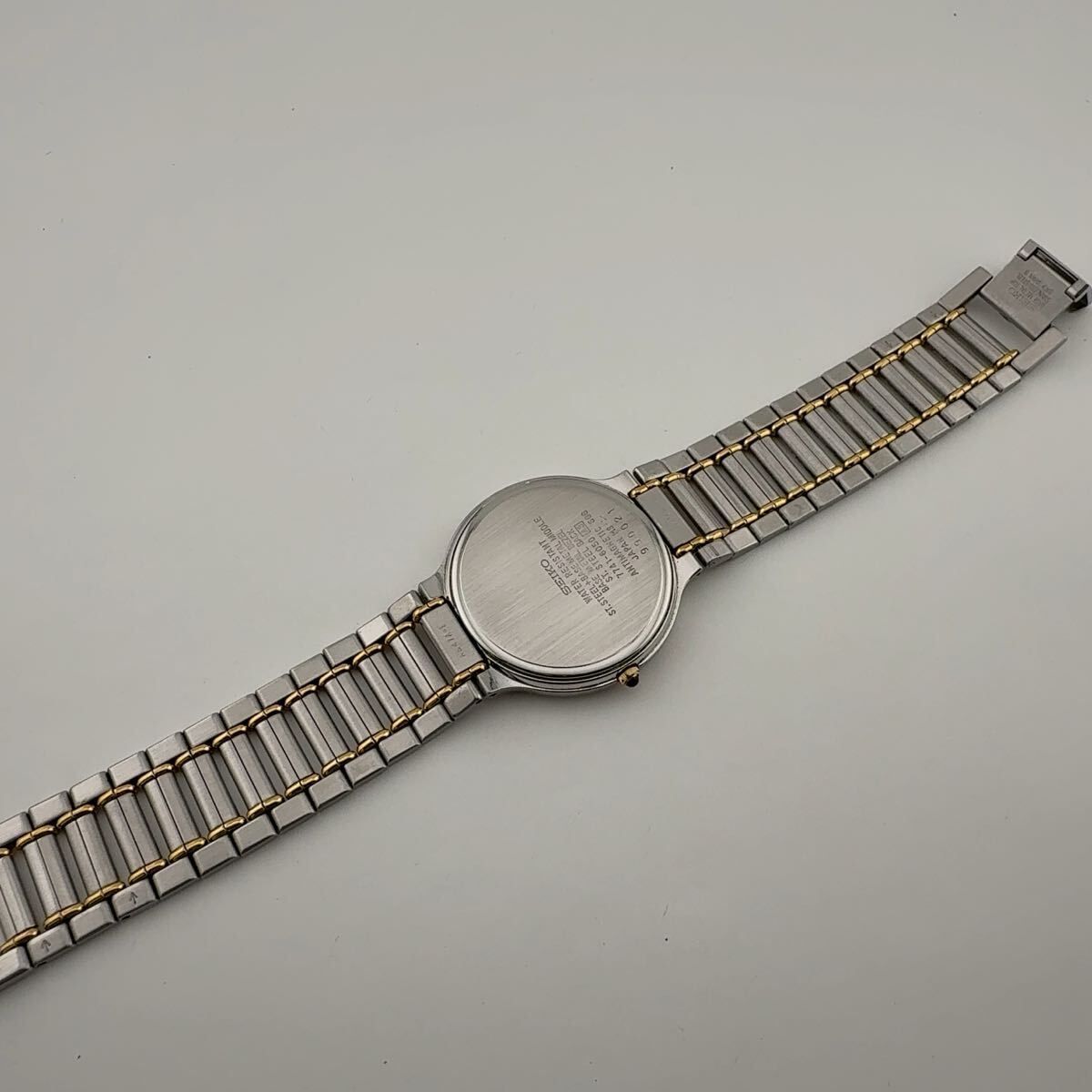 SEIKO Dolce7741-6050メンズクォーツ稼働品ツートン ステンレス SEIKO Dolce7741-6050メンズクォーツ稼働品ツートン ステンレス