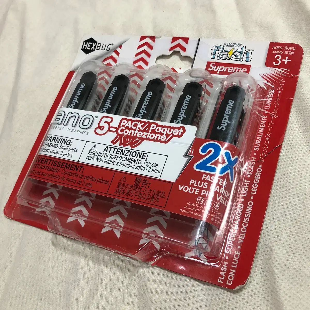 シュプリーム x ヘックスバーグ ナノ フラッシュ ブラック