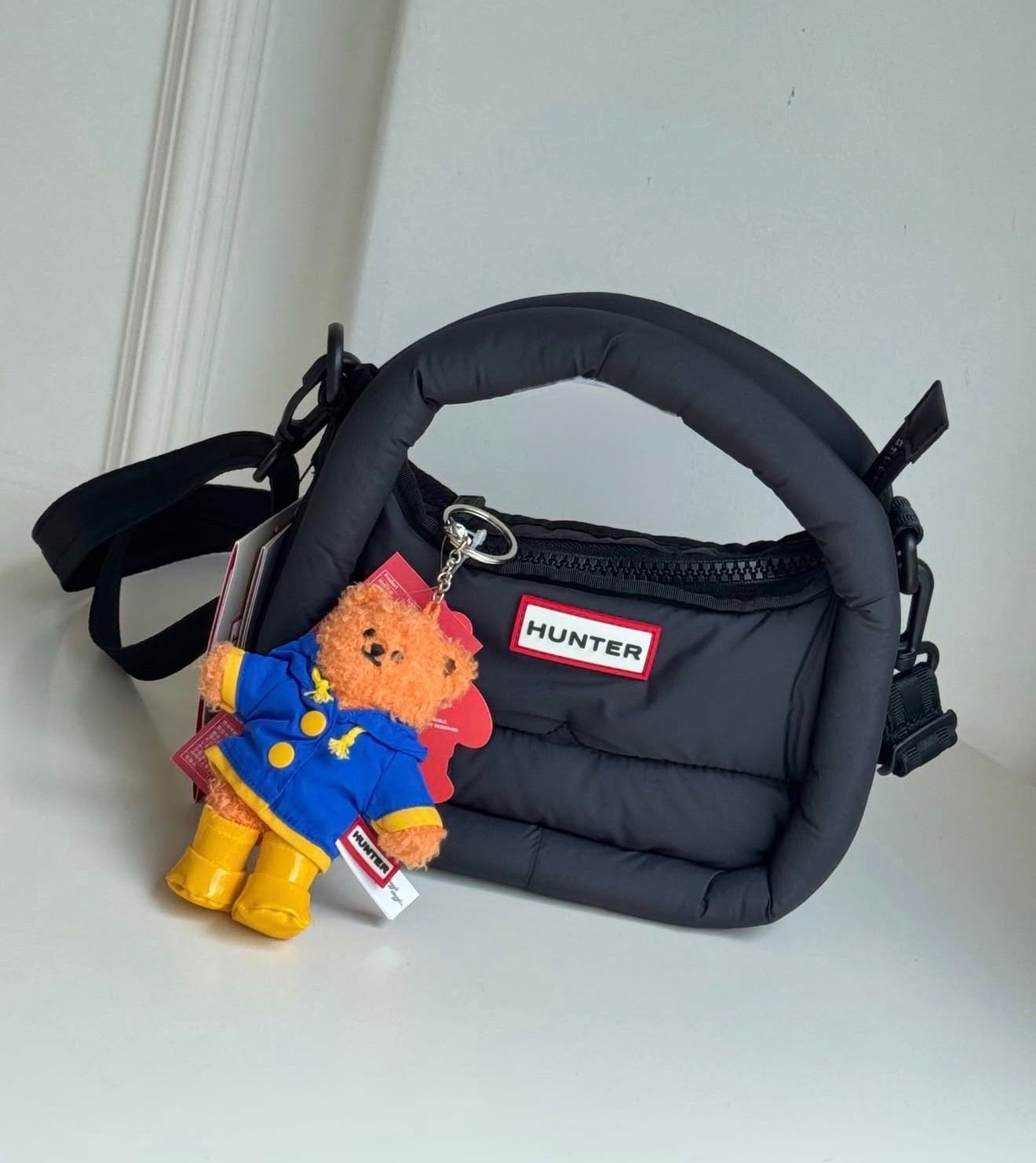 ⚪︎ - メルカリ