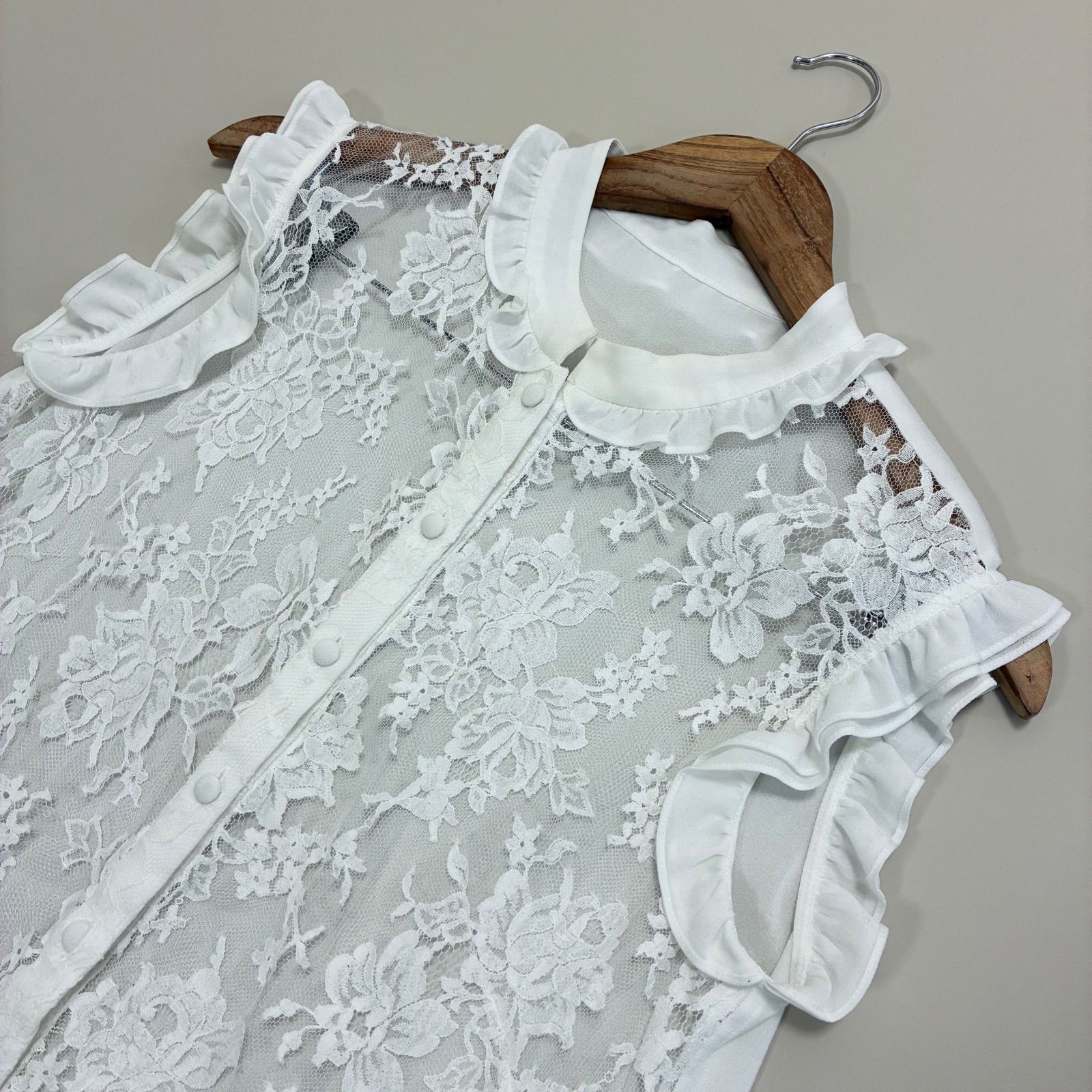 中古】ルネ Rene フラワーレース フリルスリーブニット プルオーバー