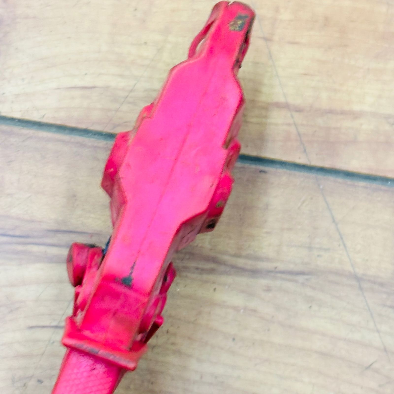 泉 引込線スリーブ