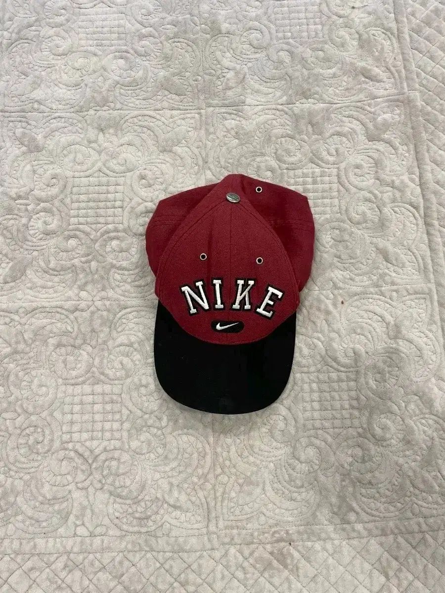 ナイキ ヴィンテージ ベースボールキャップ - メルカリ