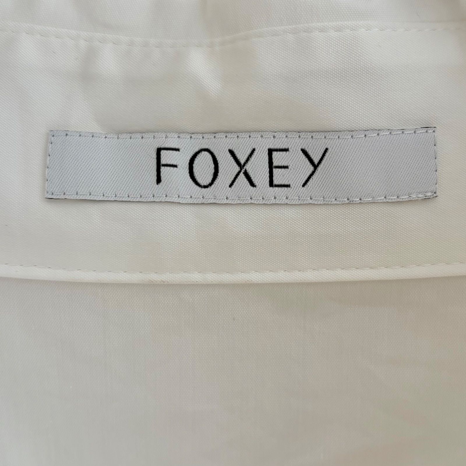 FOXEY 半袖ブラウス フレンチパフ パフスリーブ 38 ホワイト 白 キレイ