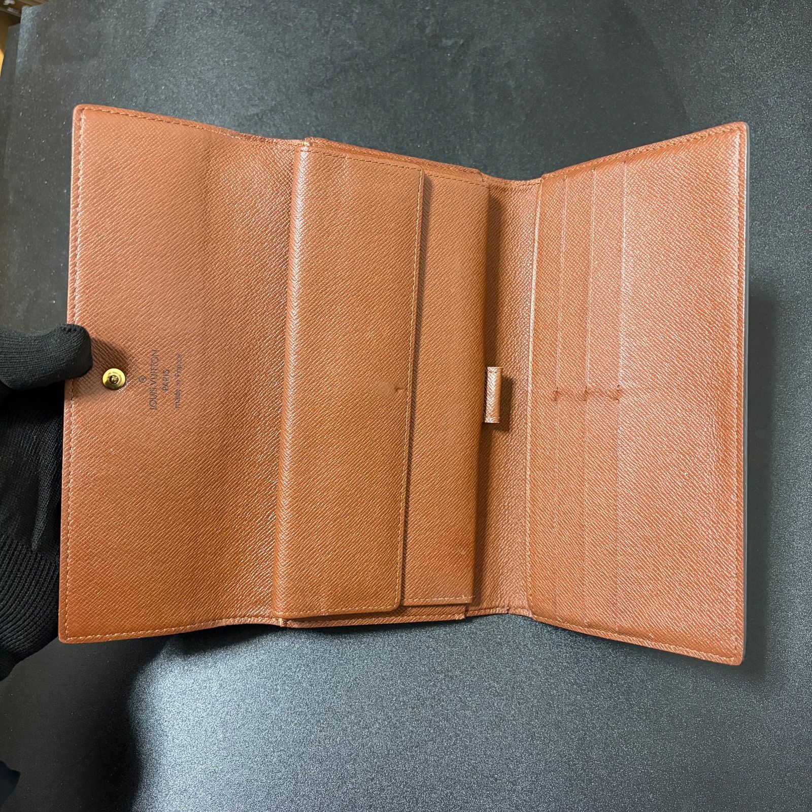 v99 ポルト トレゾール ポルトフォイユ インターナショナル 旧型 ルイ