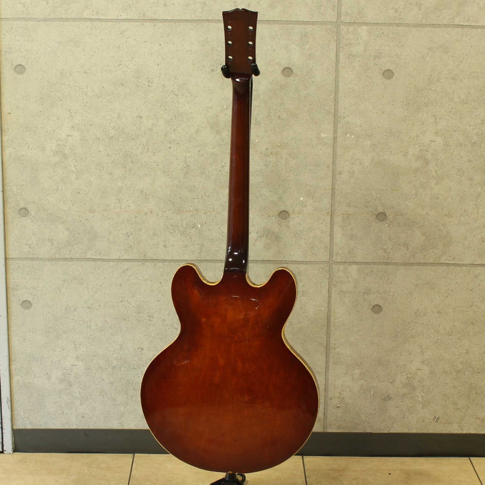 中古 Aria Pro II ES-700ST-VS ボディのみ Junk - メルカリ