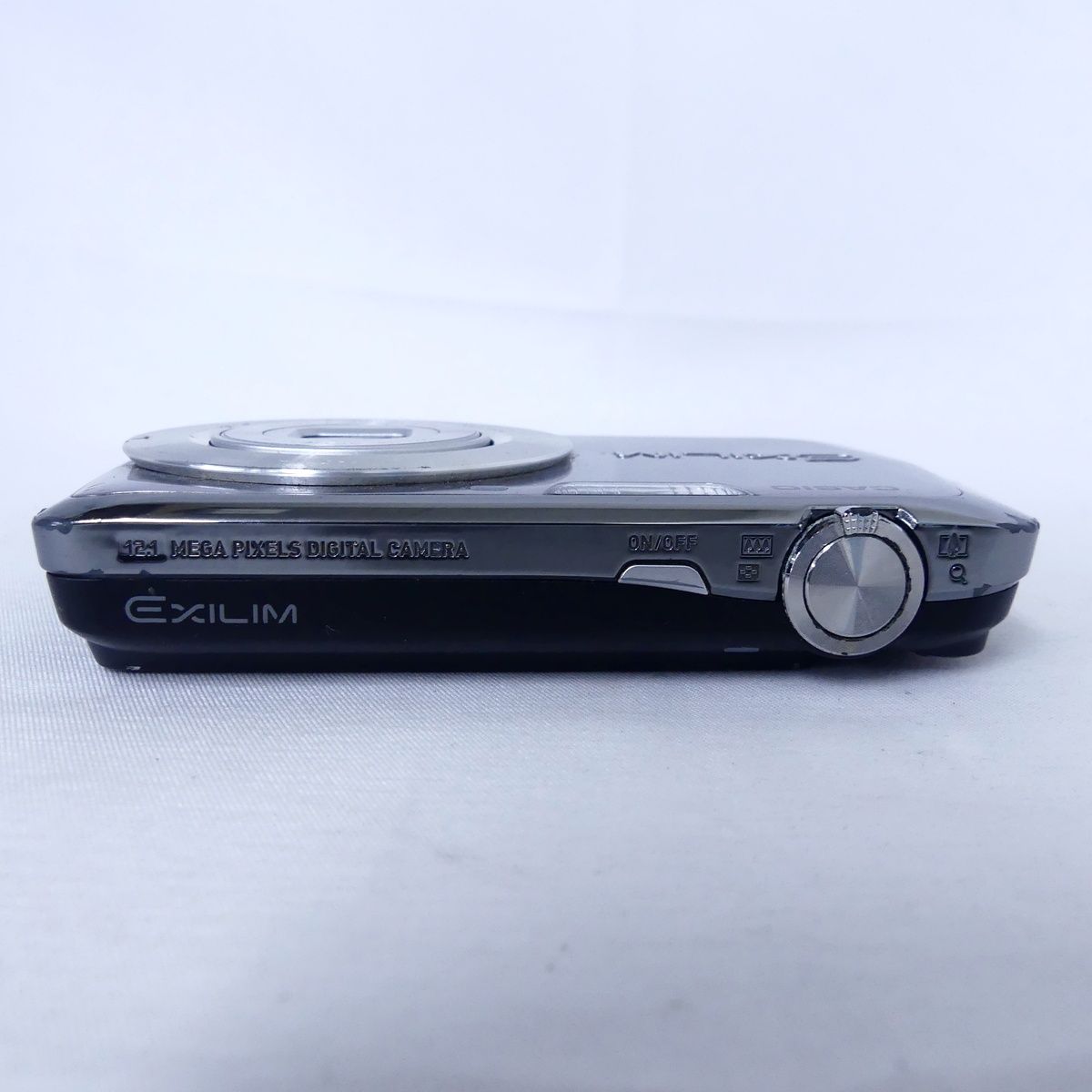 CASIO カシオ EXILIM EX-Z2 シルバー デジタルカメラ コンパクトカメラ