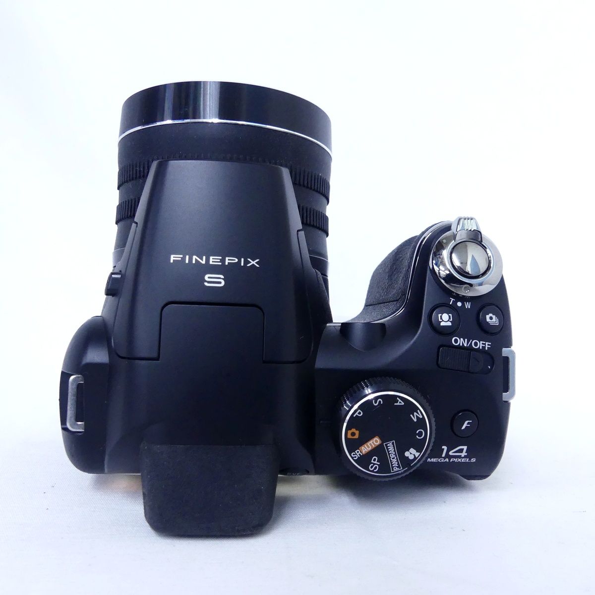 FUJIFILM フジフイルム FinePix S4500 単3電池使用 デジタルカメラ