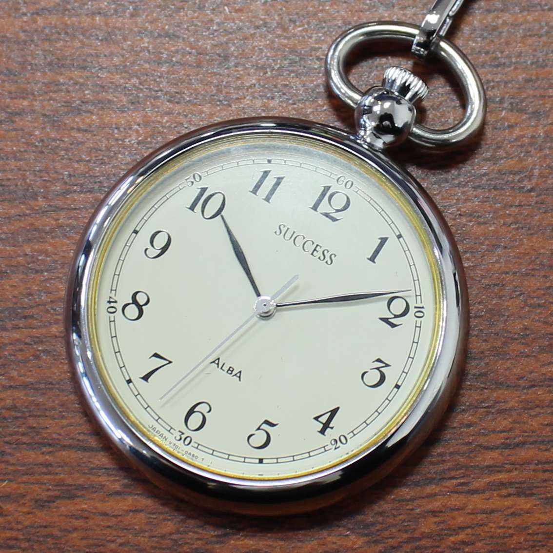 動作未確認 SEIKO ALBA SUCCESS 懐中時計 V701-0A30 クォーツ