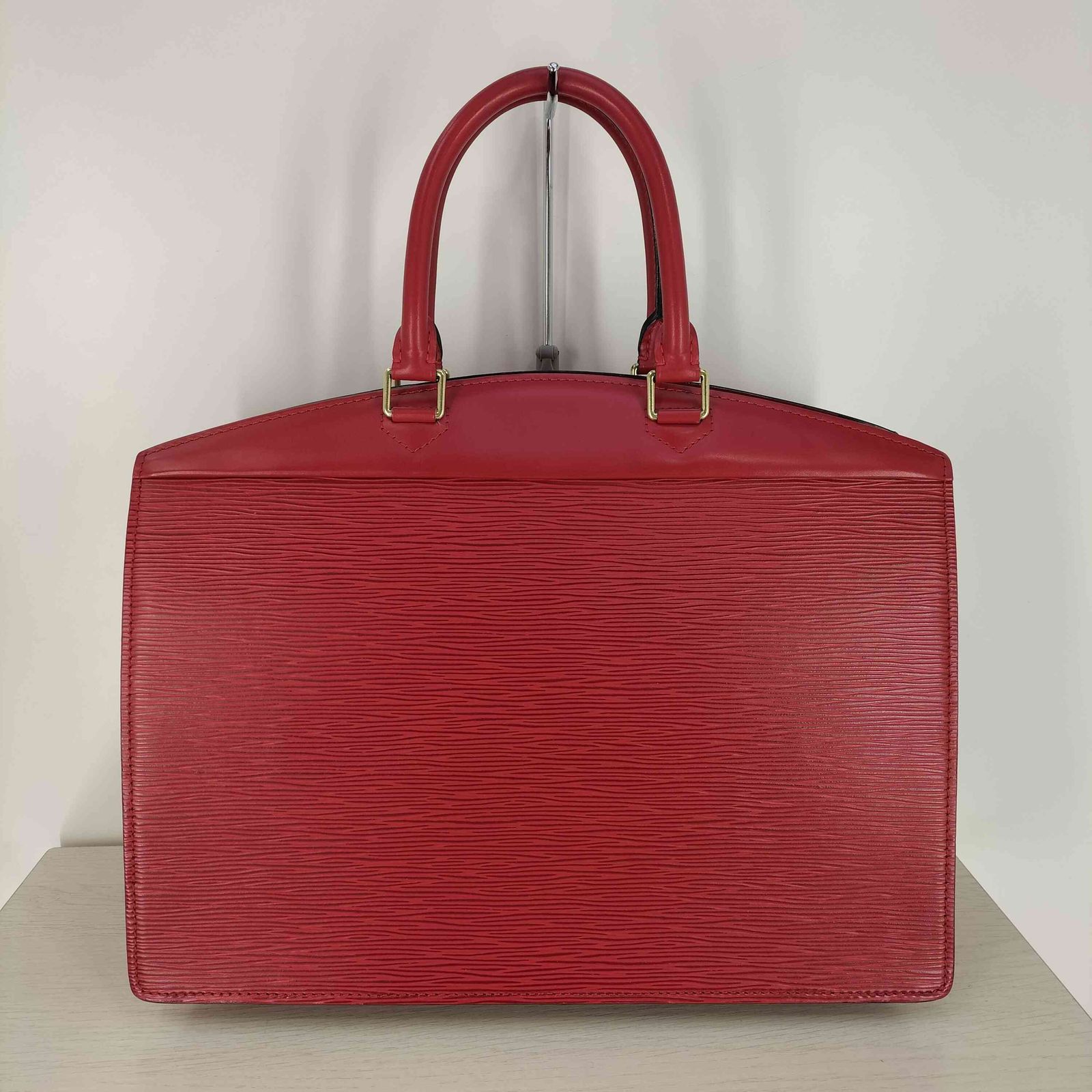 ルイヴィトン LOUIS VUITTON エピ リヴィエラ レディース 表記無