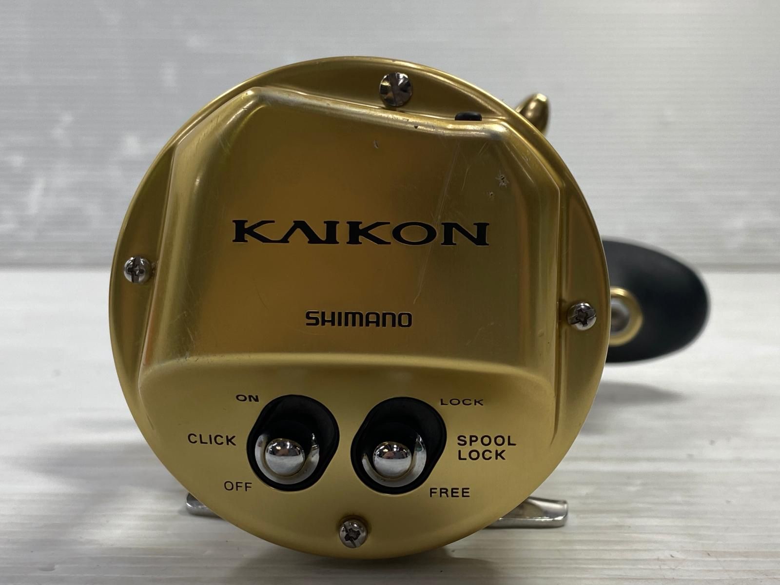  品 シマノ SHIMANO 海魂 3000 T 遠投リール ○YR-19749○ チヌ 石鯛リール リール