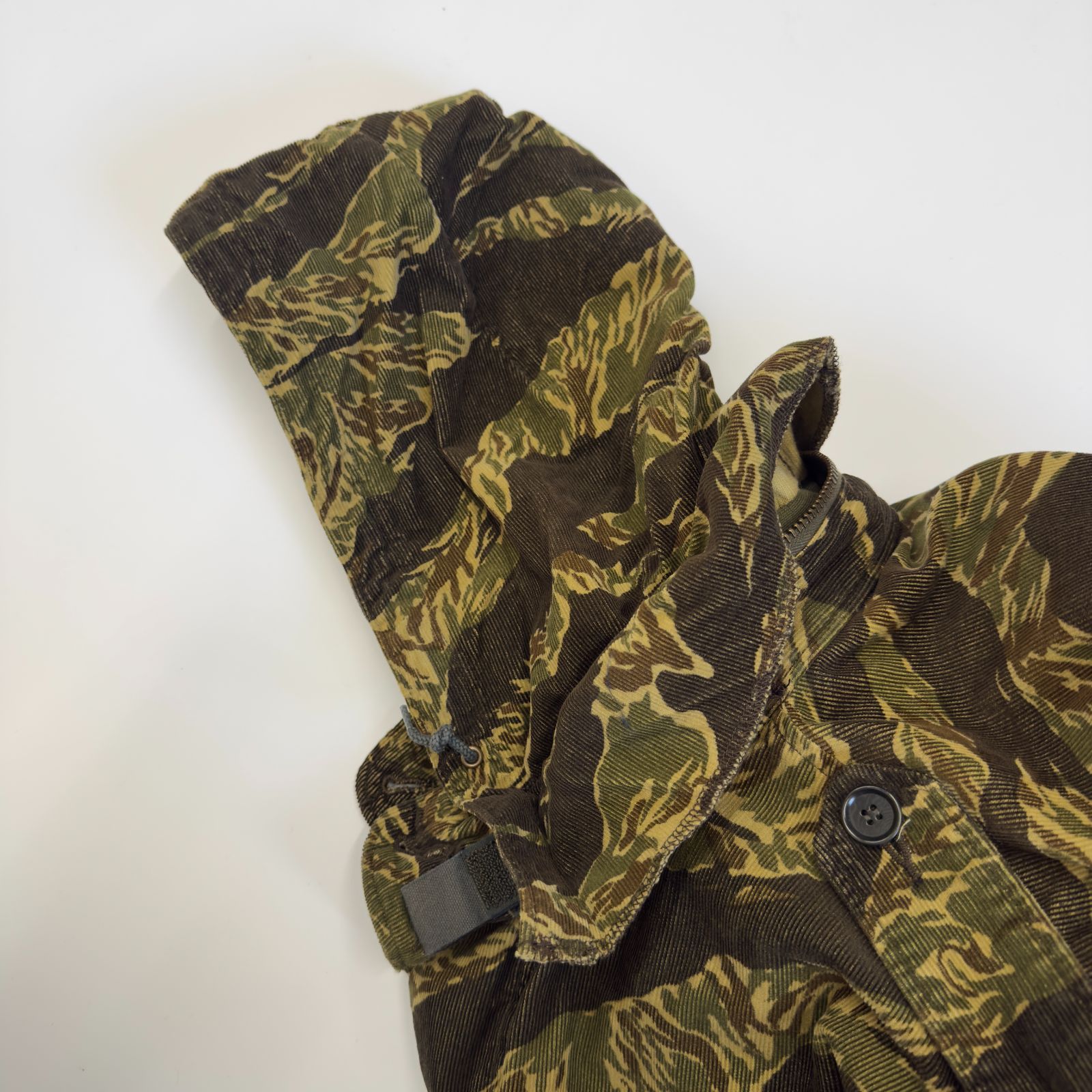 TENDERLOIN (テンダーロイン) M-65 フィールドジャケット タイガーカモ
