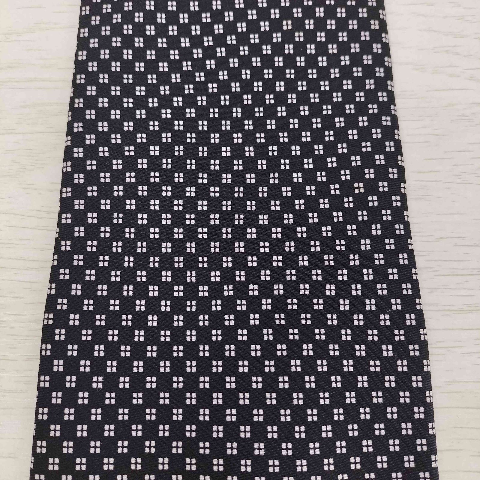 アルマーニコレツィオーニ ARMANI COLLEZIONI イタリア製 シルク100