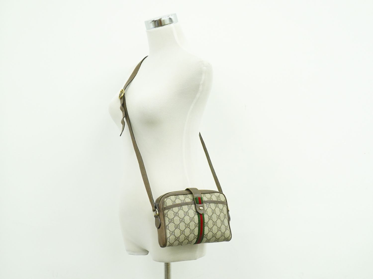 グッチ オールドグッチ クラッチバッグ シェリーライン ベージュ GGスプリーム GUCCI】クラッチバッグ GGスプリーム/シェリーライン ビンテージ 店