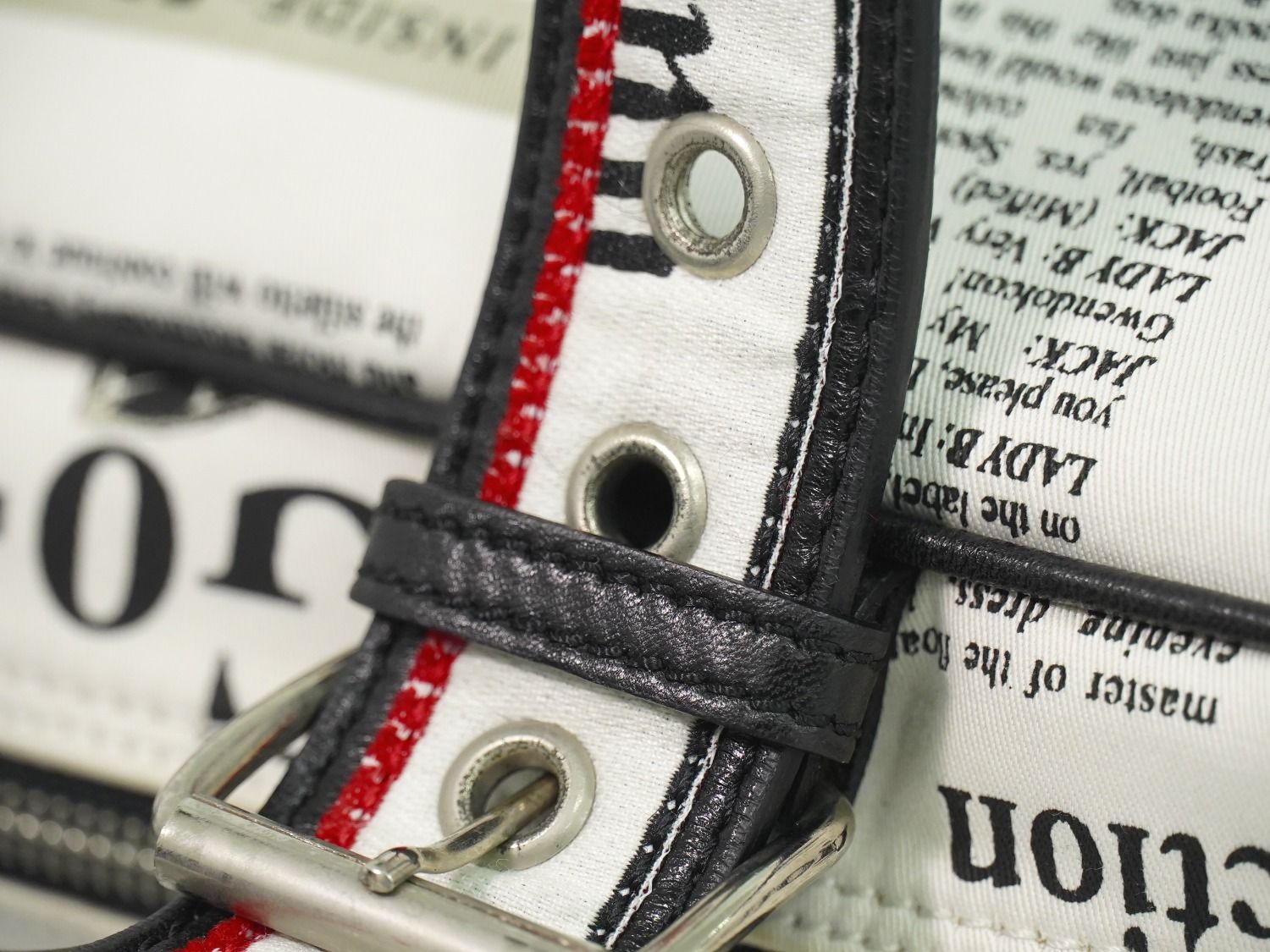 本物 ジョン ガリアーノ John Galliano ニュースペーパー柄