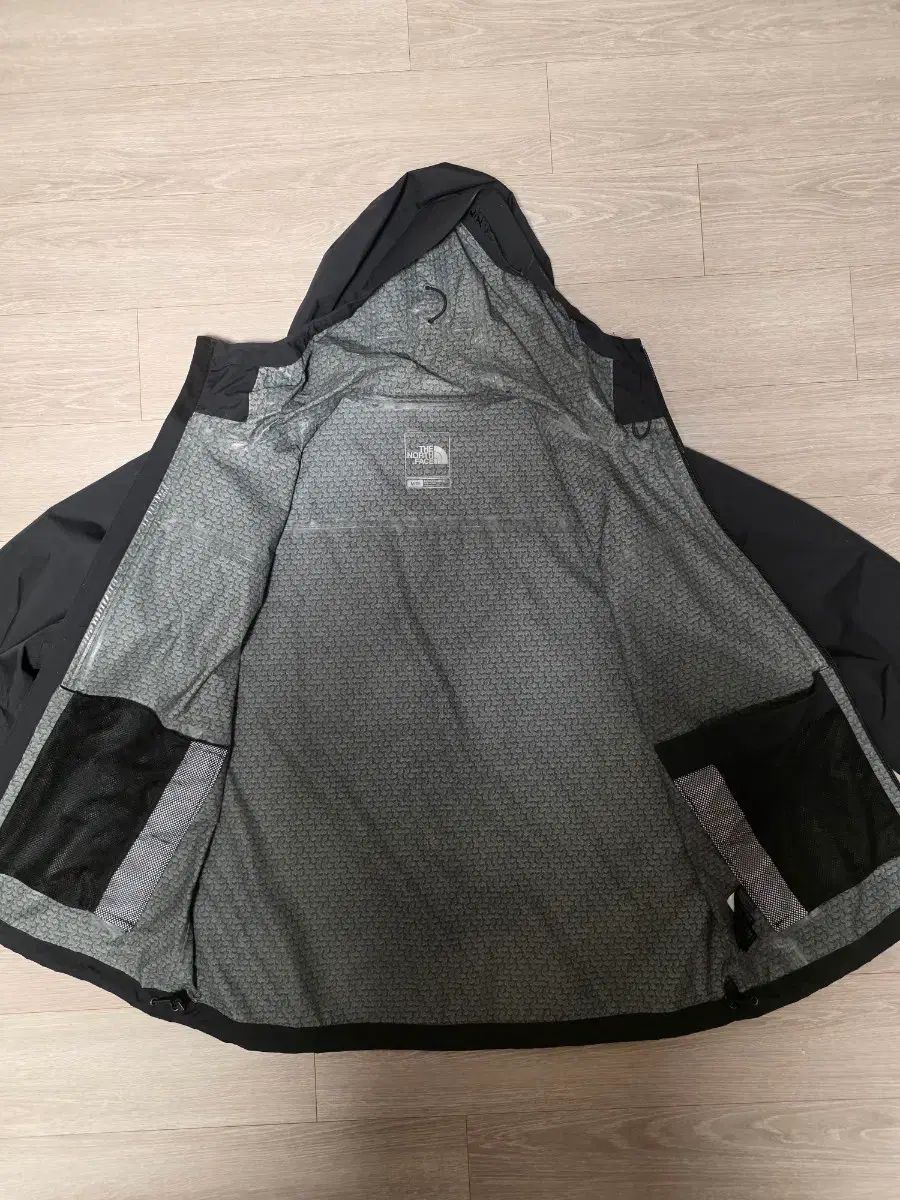 ジャケット Black