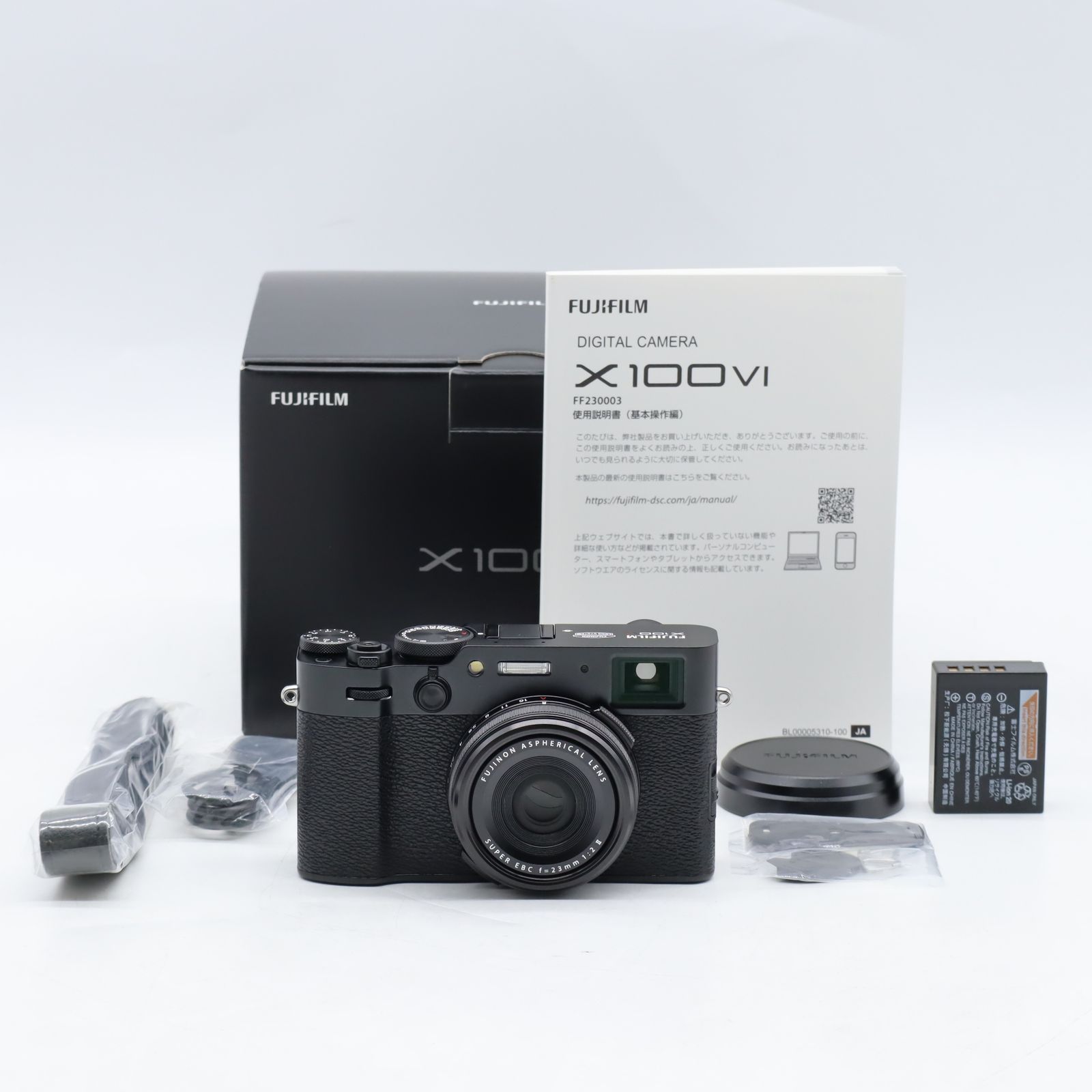 Fujifilm X100VI ブラック 本体と付属品 ☆極上品☆FUJIFILM X100VI ブラック 975回 2言語モデル - メルカリ