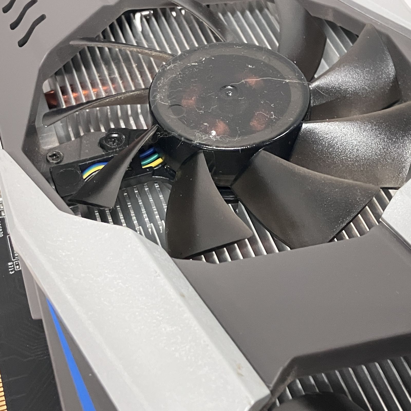 玄人志向 nvidia GTX 1060 6GB デュアルファン グラフィックボード PC