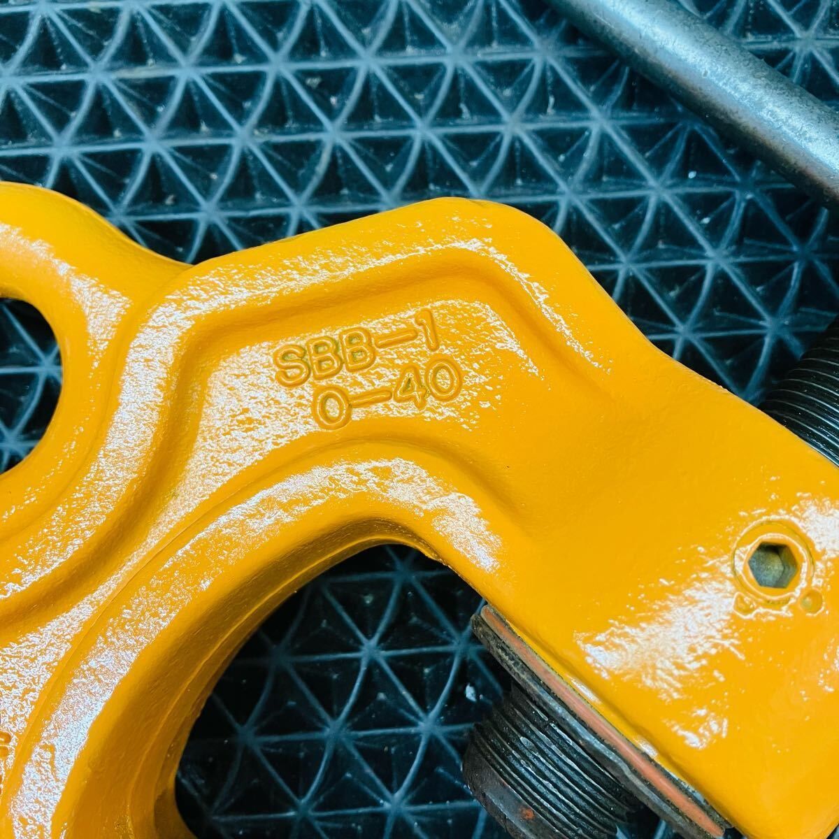 ◆イーグルクランプ ねじ式全方向クランプ