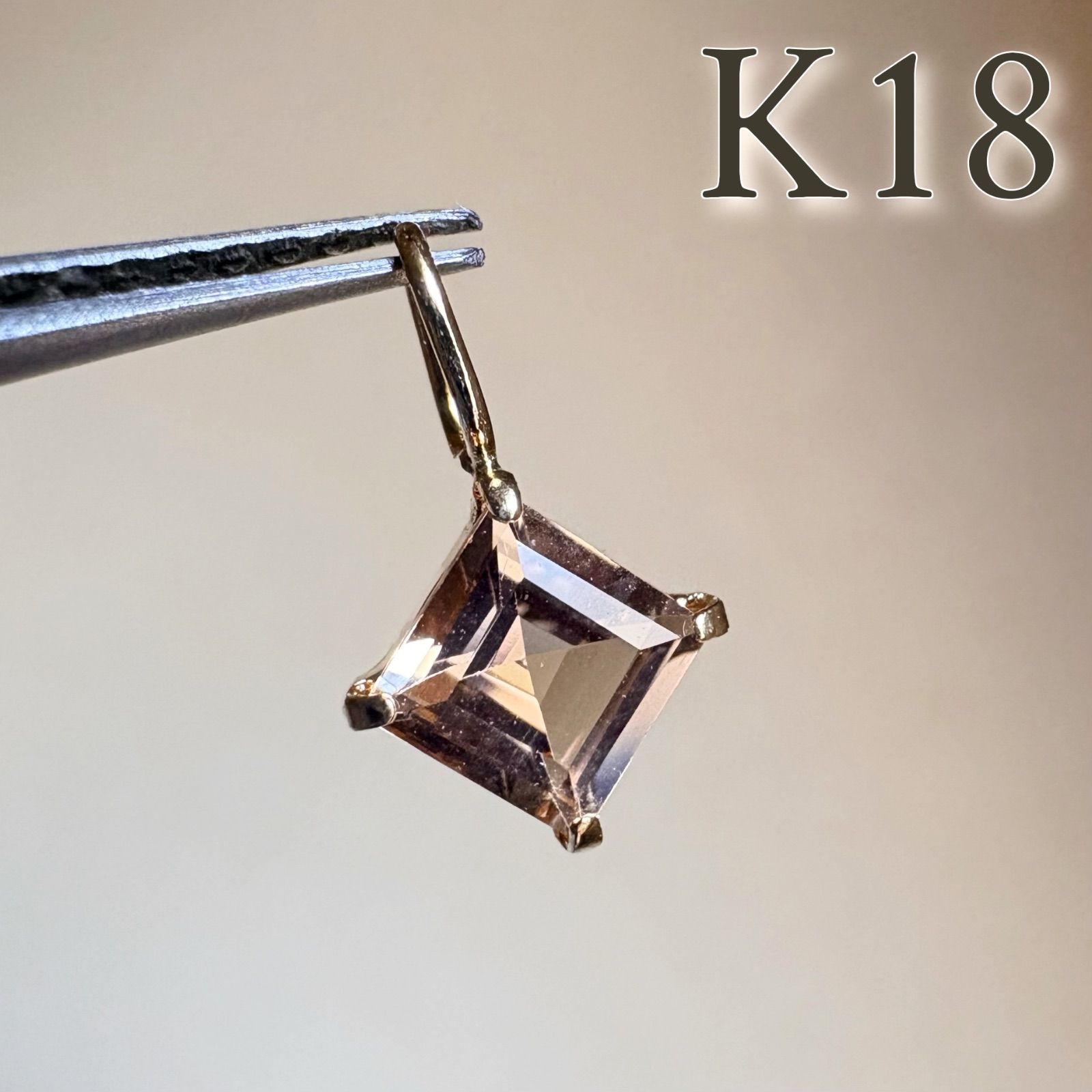 K18 希少 天然インペリアルトパーズ SQ ペンダントトップ レア - メルカリ