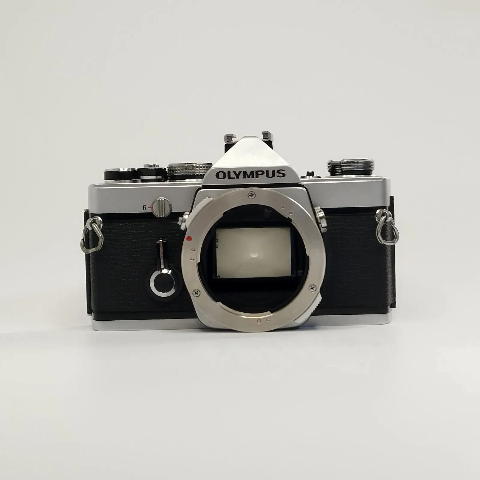 OLYMPUS OM-1 シルバー フィルム一眼レフ ボディ 動作確認済 外観良好