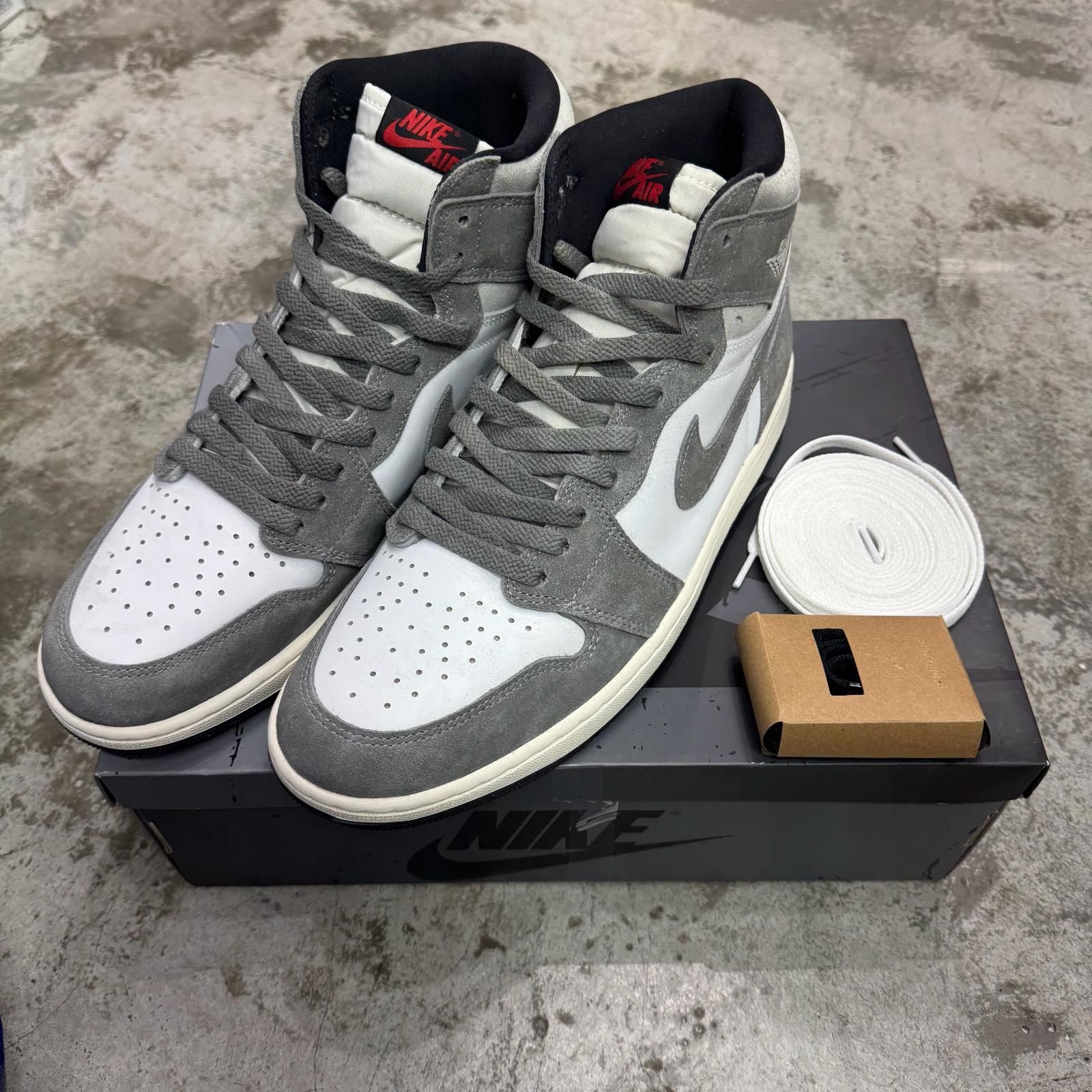 NIKE Air Jordan 1 Retro High OG エアジョーダン1 スニーカー ナイキ 