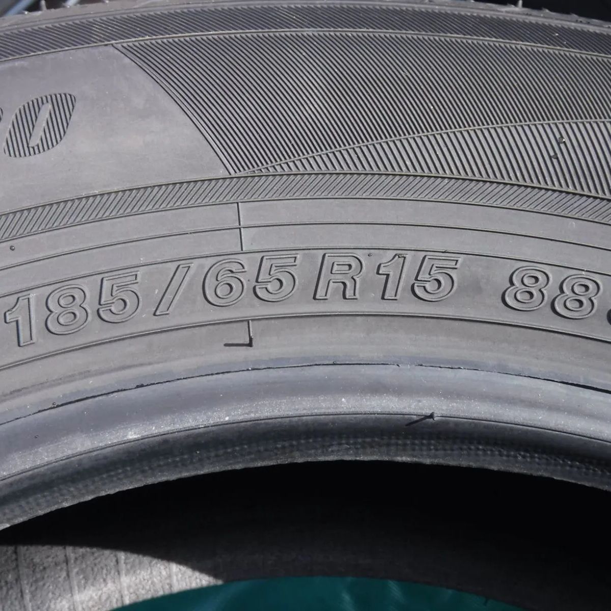 【新古車外し】ヨコハマ Blueearth-AE30 185/65R15 88S 新車外し YOKOHAMA BluEarth－FE AE30 185/65R15 ラジアルタイヤ4本