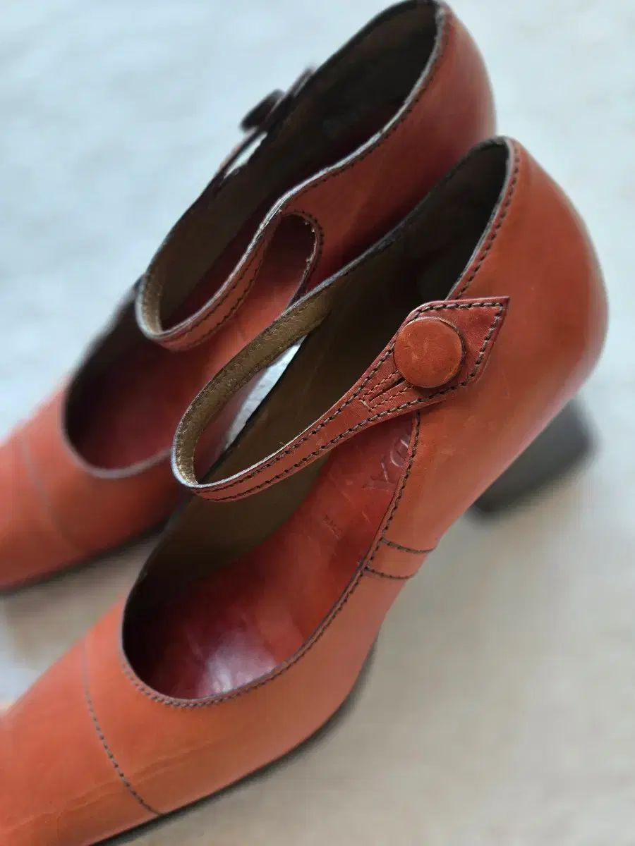 プラダ メリージェーン 靴 35サイズ - メルカリ