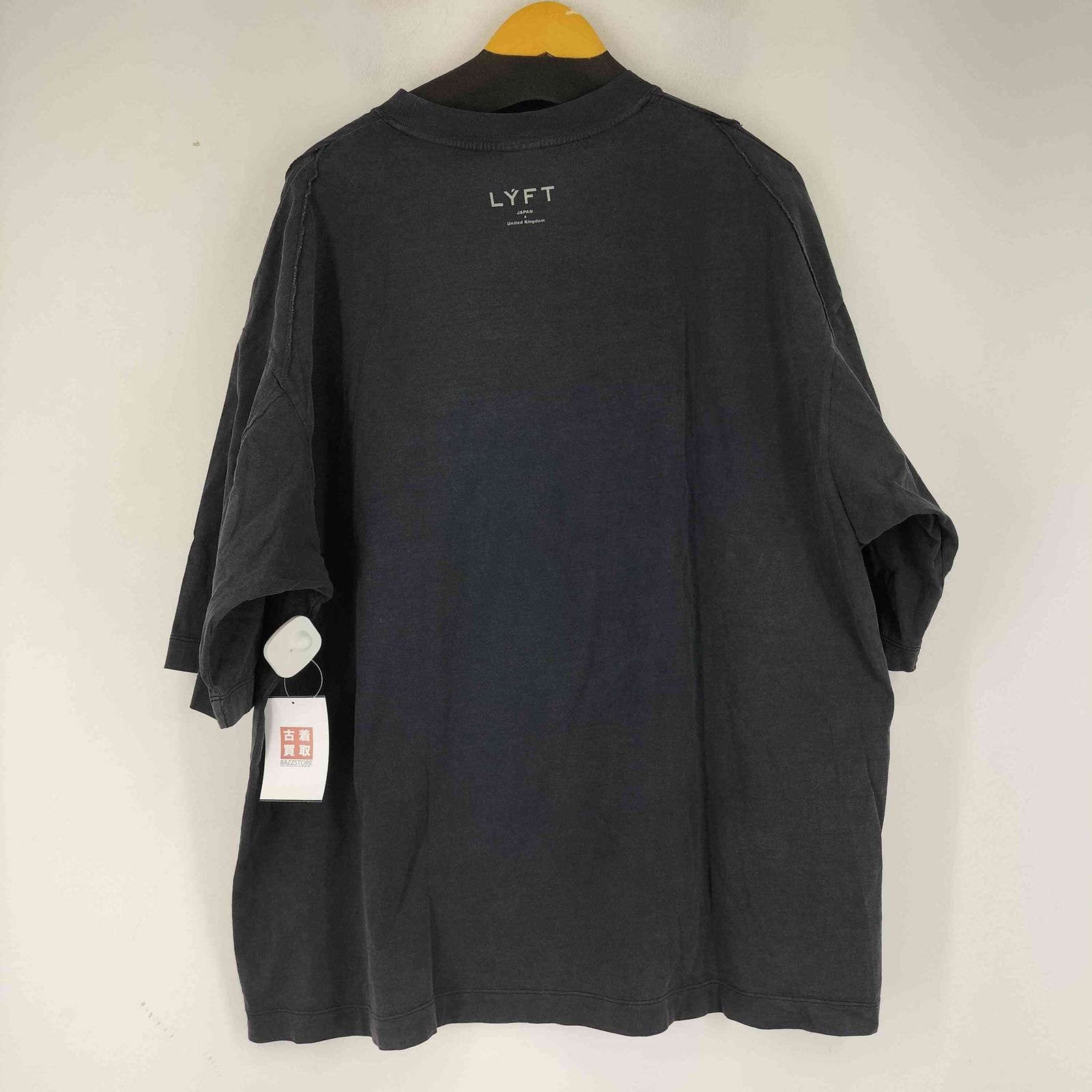リフト LYFT Vintage Round Pattern Extra Big T-Shirt メンズ import