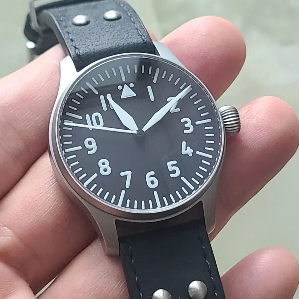  ストーバ フリガー ウェルス Verus 36 オートマチック 時計 男性向け 自動巻き時計 腕時計(アナログ)