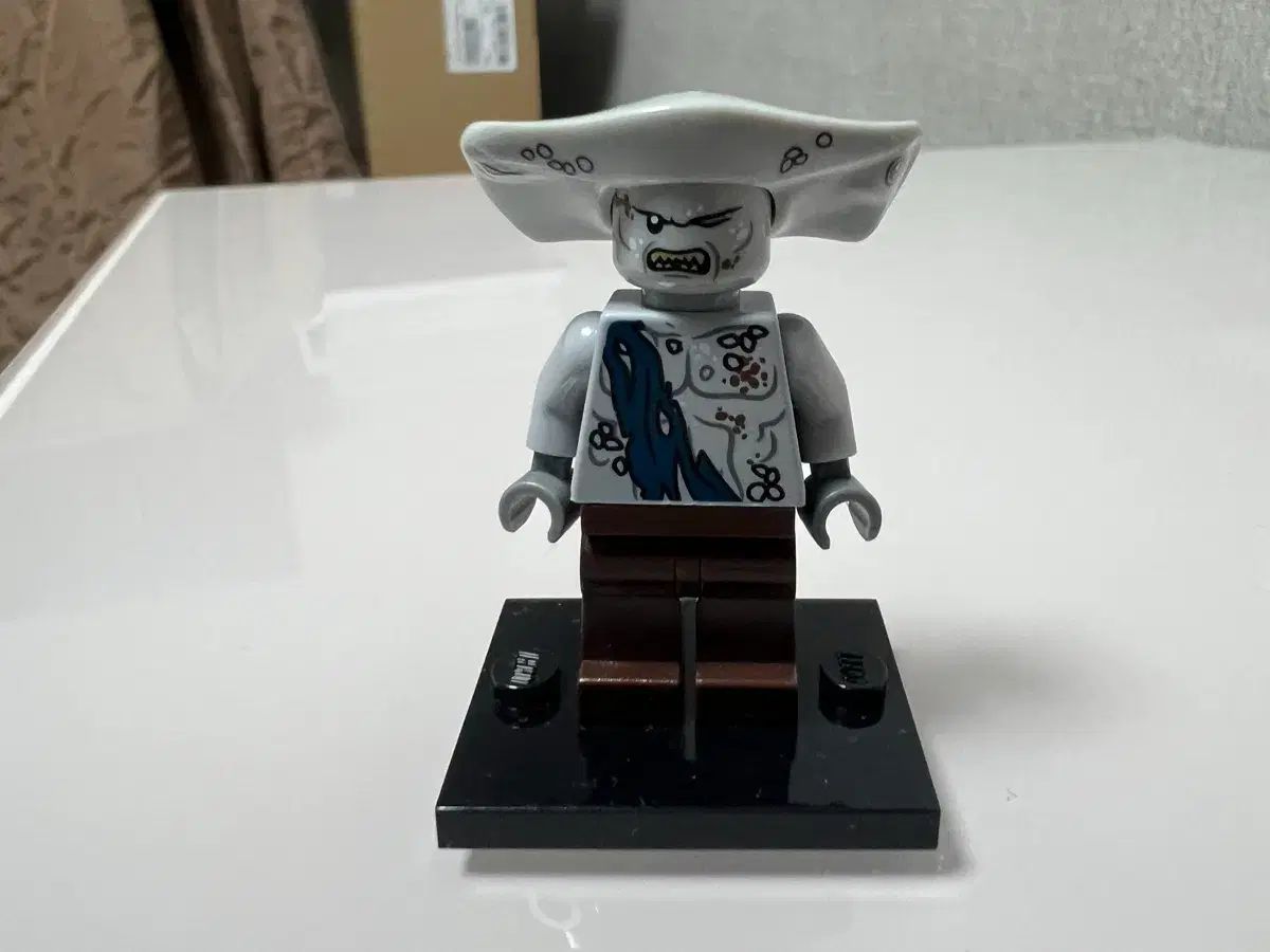 LEGOブロック キャリビアンの海賊 マーカス ミニフィギュア