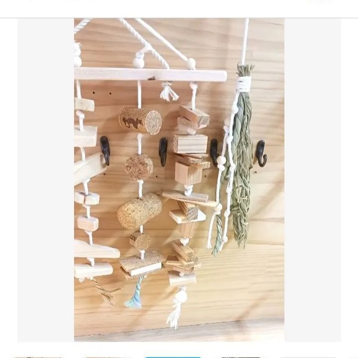 &11 インコ ガジガジおもちゃ バードトイ バルサ かじり木 インコ