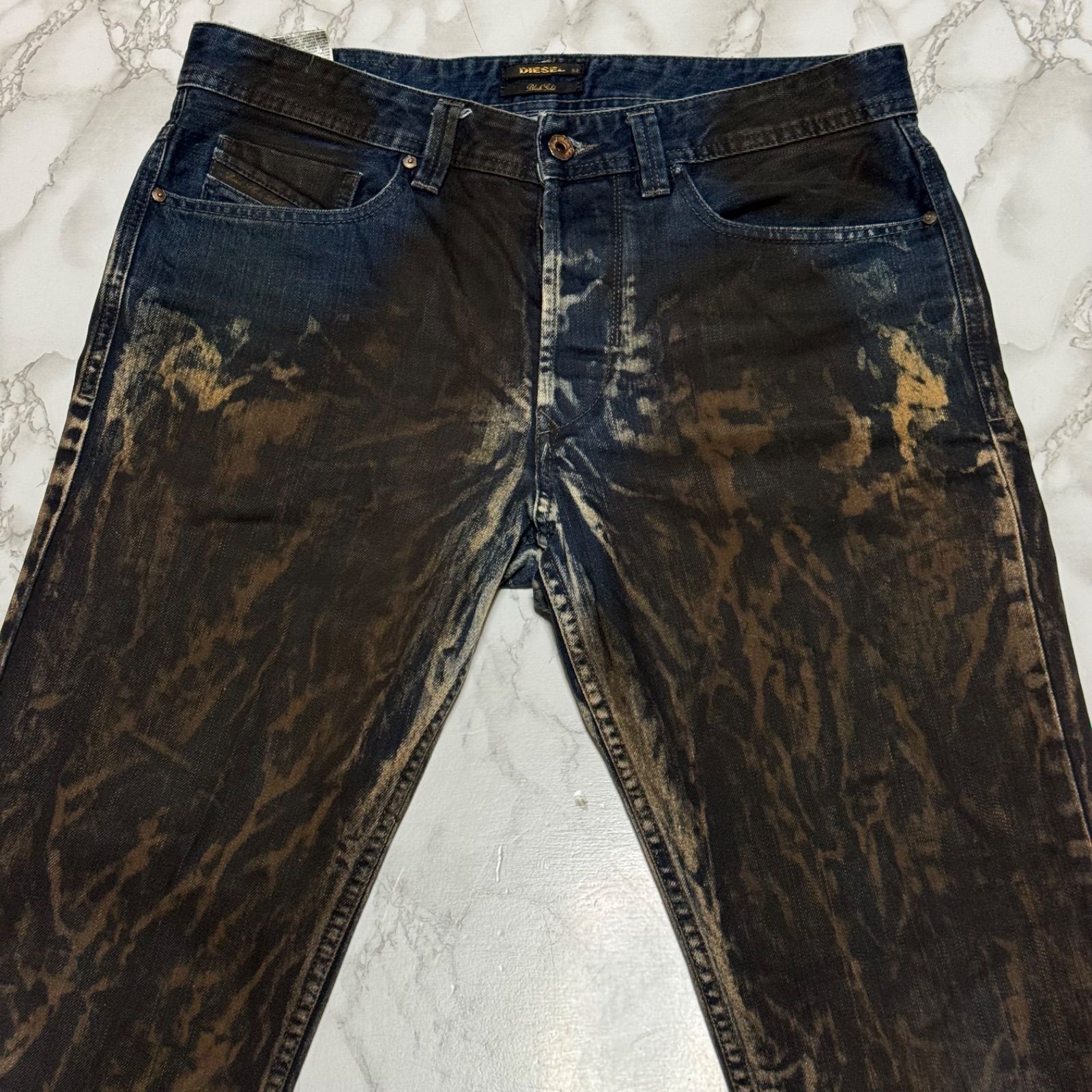 トレンド【DIESEL BLACK GOLD ディーゼルブラックゴールド 【商品名