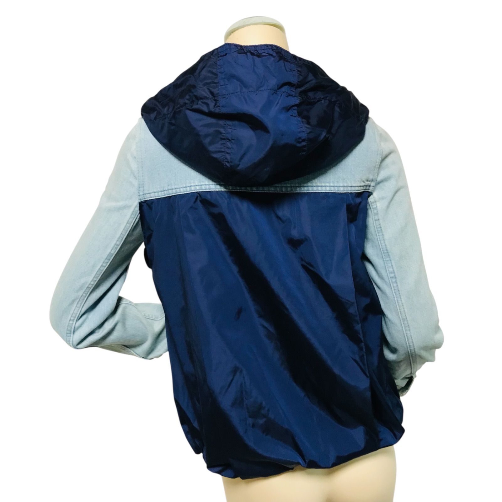 美品☆MONCLER・モンクレール【RESINITE】レディース ブランドアイコン