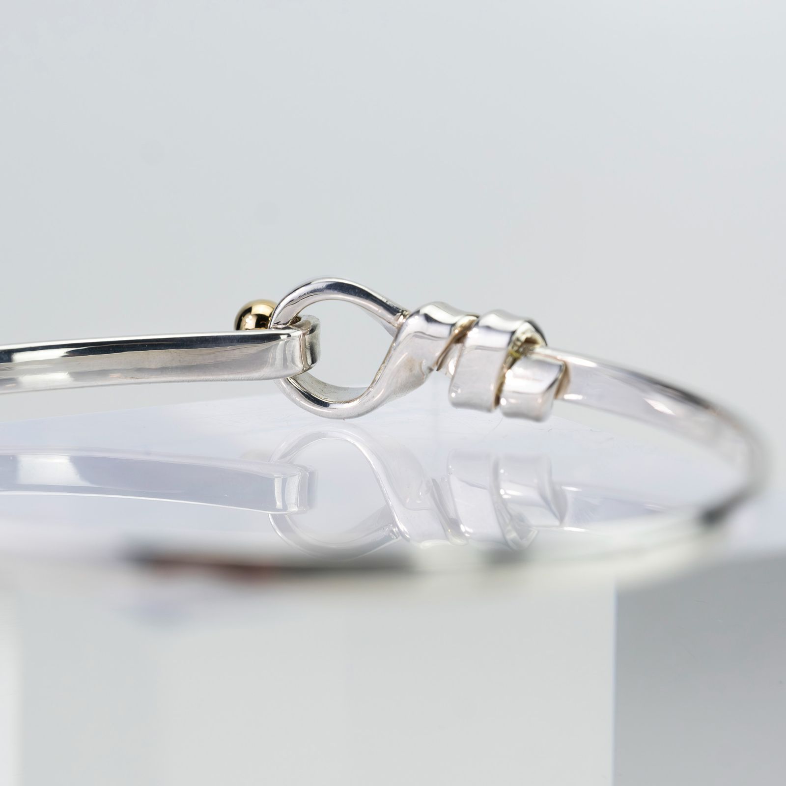 Tiffany & Co. 925シルバー バングル ラブノット 323e302da2f56f7d3581d55f8130fc