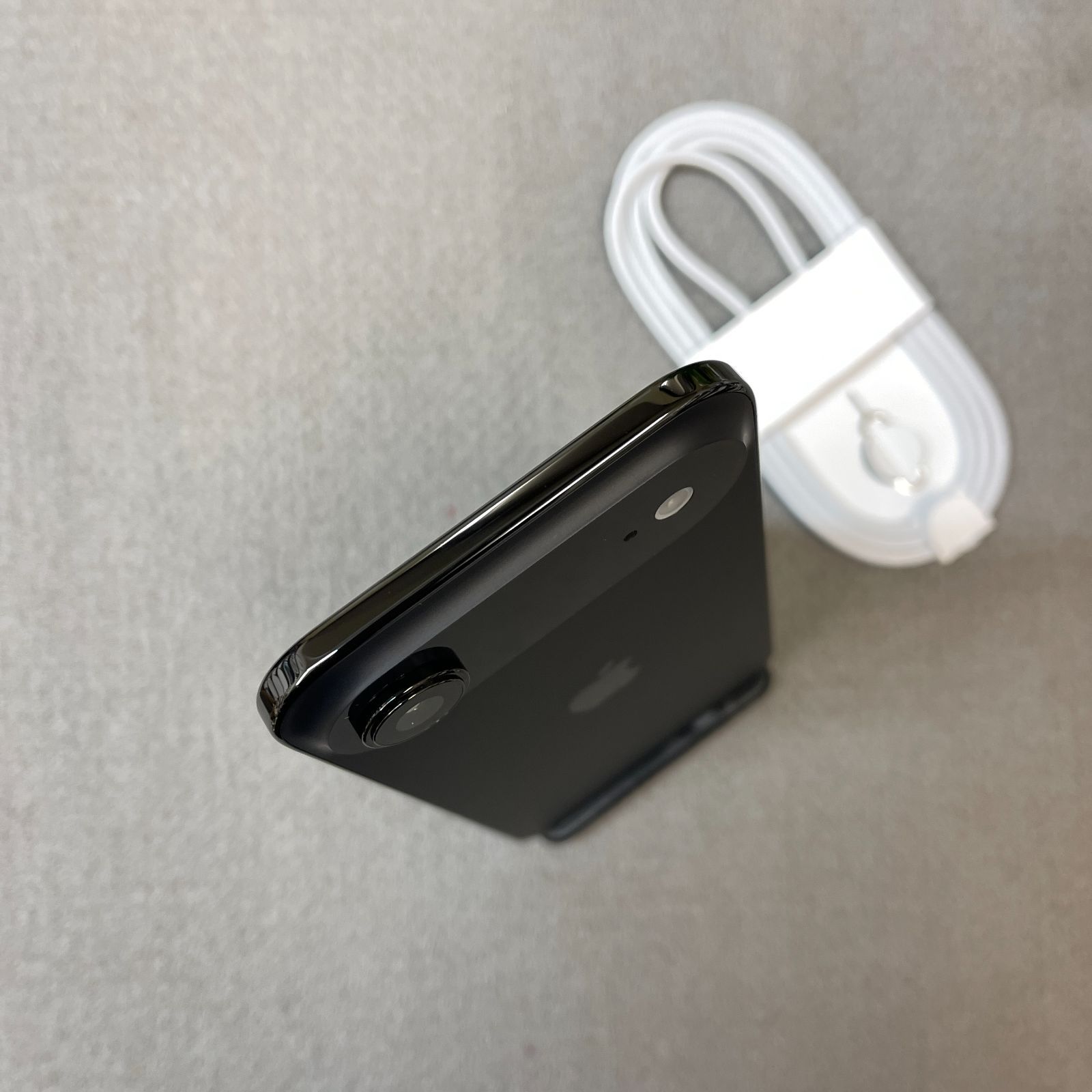 新品同様 iPhone Air 256GB スペースブラック 国内版 SIMフリー送料