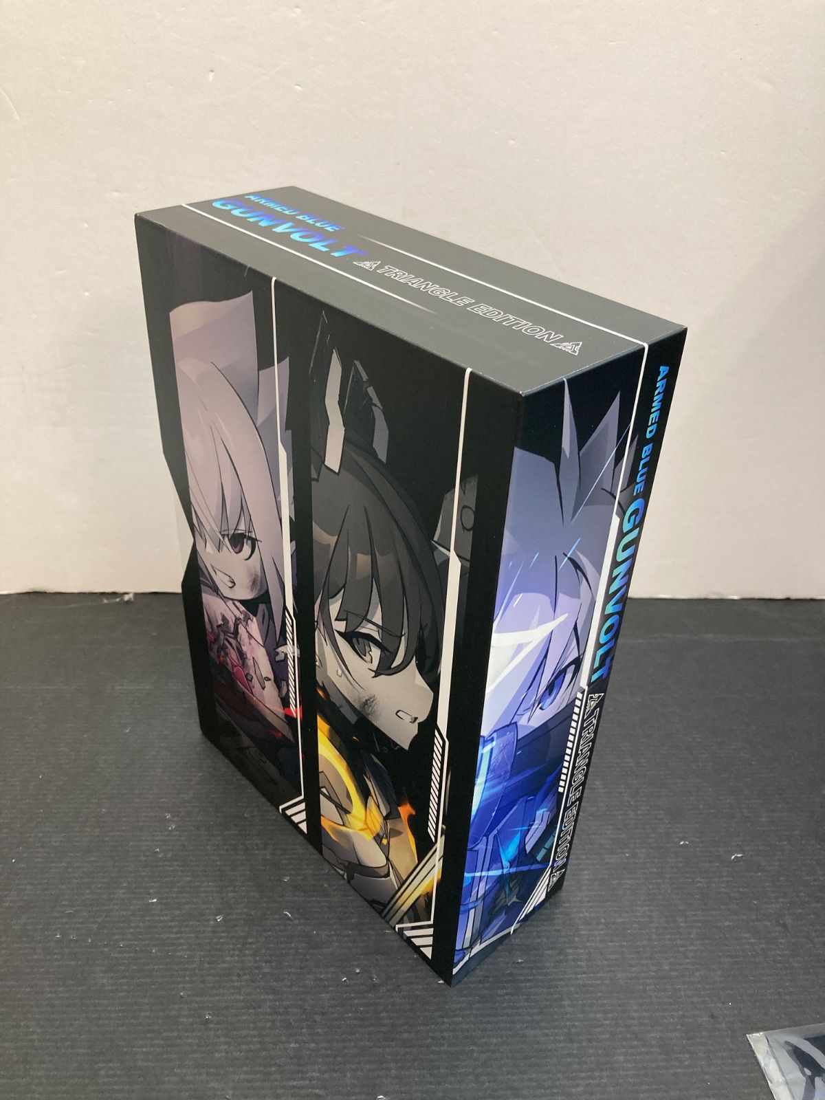 広店】【中古】PS5 蒼き雷霆 ガンヴォルト トライアングル